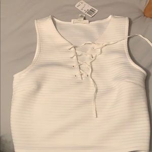 White tie up crop top
